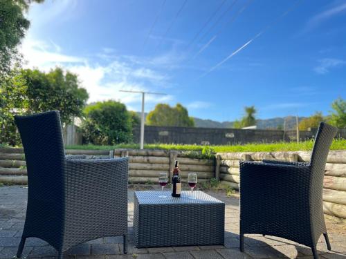 บริการและสิ่งอำนวยความสะดวก, Hill View Abode Tawa in ทาวา