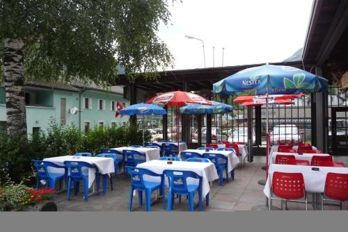 Balcony/terrace, Hotel Des Alpes - Restaurant & Pizzeria in Airolo
