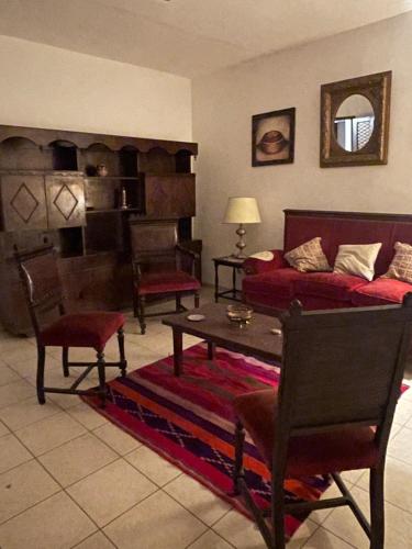 Casa Céntrica totalmente equipada !!!, Santiago del Estero