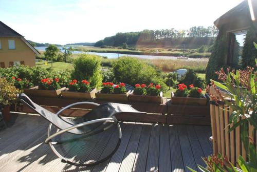 Ferienappartements unterm Reetdach in Altensien