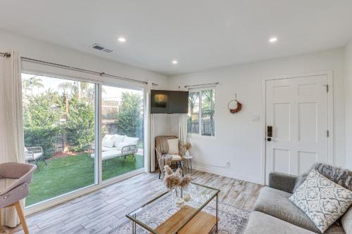 Pet-Friendly Oceanside Gem with Patio, Walk to Beach in Oceanside, USA