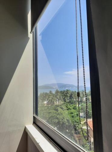 Family Room with Side Sea View image 8