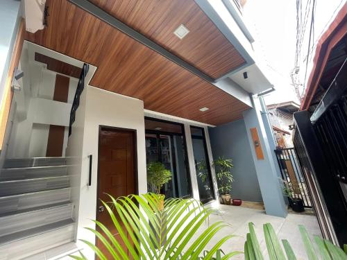 SHOWMECAS Alley Stay - Bohol