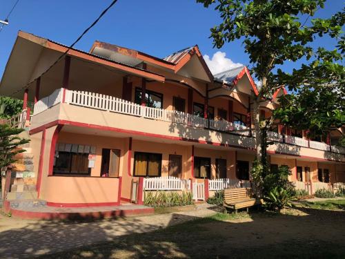 JBR Tourist Inn - Port Barton DIY