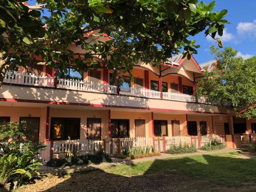 JBR Tourist Inn - Port Barton DIY