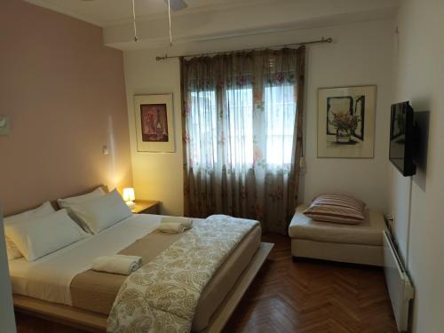 Stunning apartment in the heart of Athens - image 10