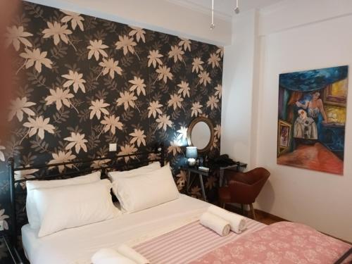 Stunning apartment in the heart of Athens - image 3