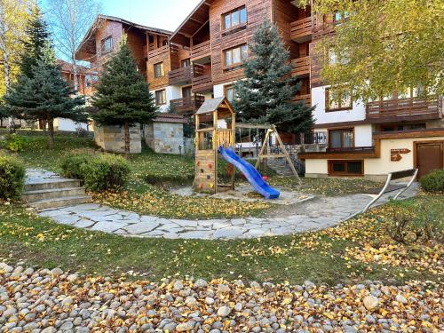 ملعب للأطفال, St Ivan Rilski SPA Studio in بانسكو