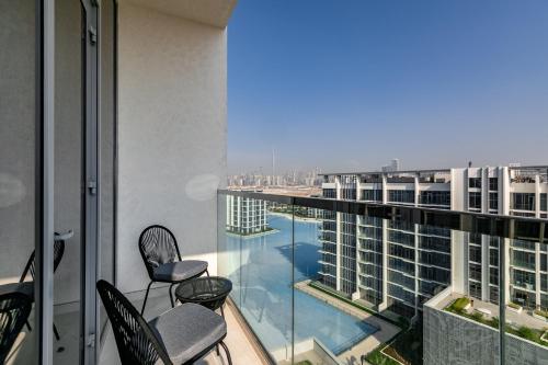 Spacious I Burj Khalifa View I District One - image 10