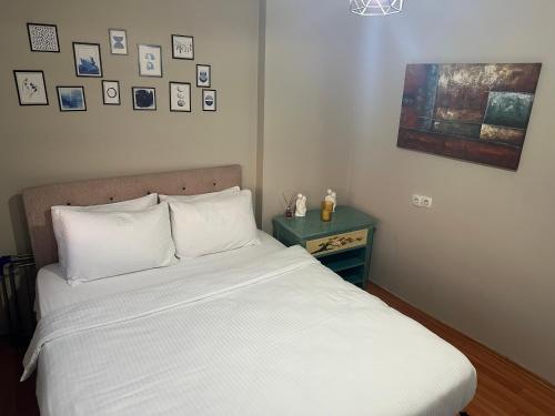 The Sparkle Apartment