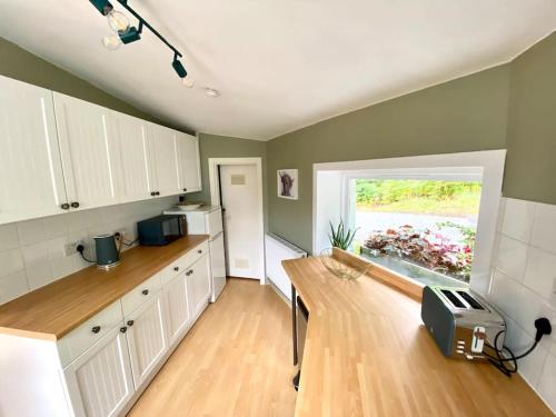 Küche, Knockfarrie Cottage in Pitlochry