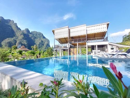 Swimming pool, Magical Mountain View Resort in Surat Thani