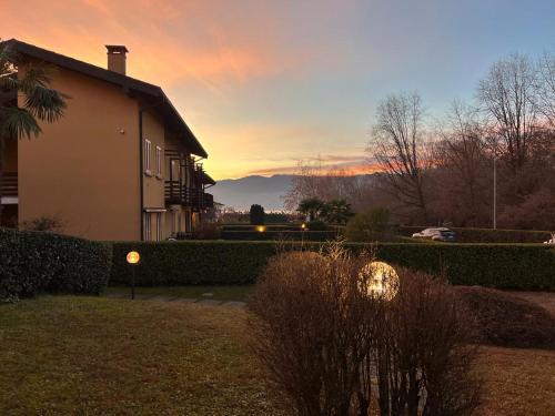 Skats, Residence with Pool, near Lake Maggiore by Kibilù Affitti Brevi (Residence with Pool, near Lake Maggiore by Kibilu Affitti Brevi) in Monvalle