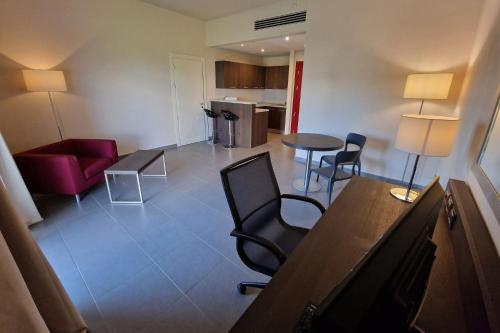 Sleeps 3