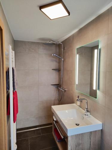 Austria Zimmer & Ferienwohnungen - image 12
