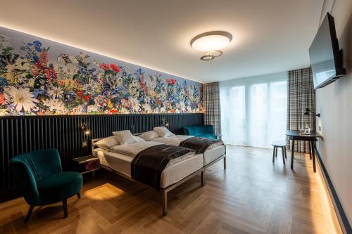 Double or twin room, deluxe
