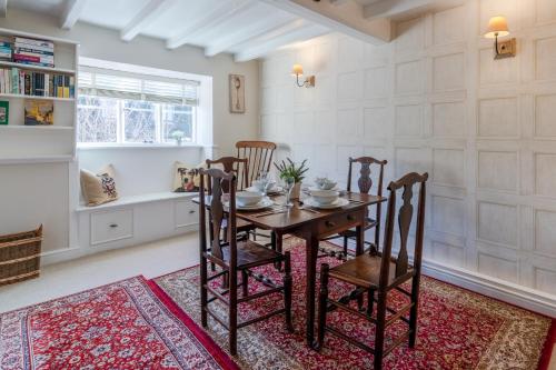 設施, Red Lion Cottage in 布洛克利