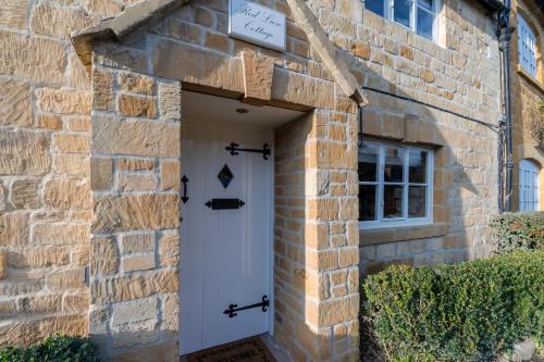 外部景觀, Red Lion Cottage in 布洛克利