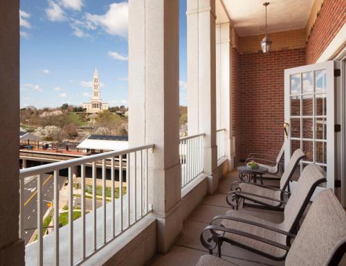 Hilton Alexandria Old Town - image 7