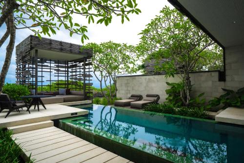 One-Bedroom Panoramic Pool Villa