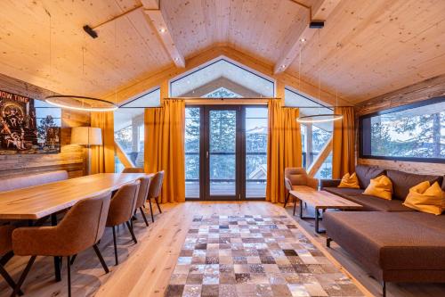 Superior Chalet Nr. 4 with Sauna and Hot Tub