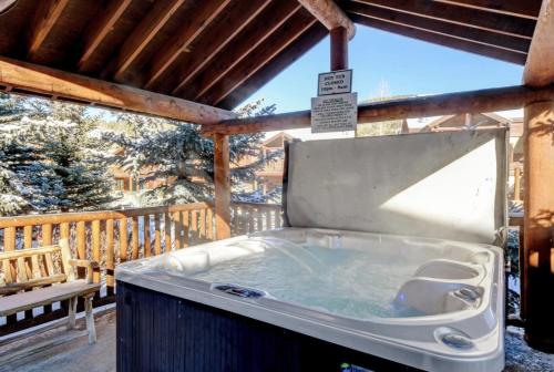 Kinney at Slopeside Village condo in Winter Park, USA