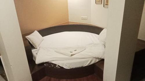 Hotel bandra residency,Mumbai