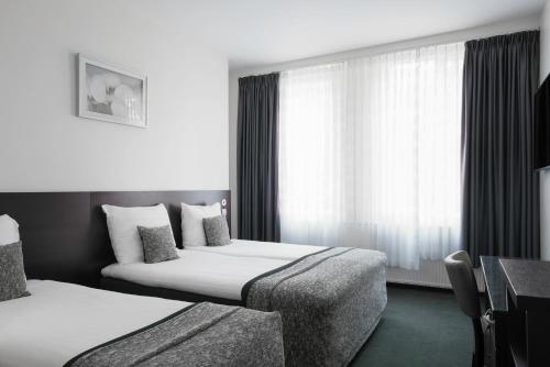 Triple Room image 2