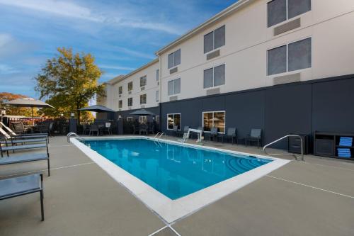 Fairfield by Marriott Chesapeake