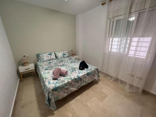 Acogedor apartamento en playa de los boliches - image 2