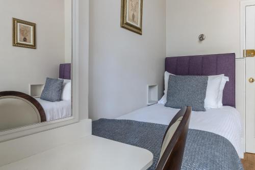 Harlingford Hotel - image 2