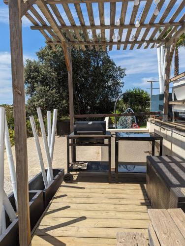 Facilities, Villa de standing, plages a 25 min, golf a 5 min in Saint-Georges-d'Orques