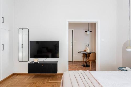 One-Bedroom Apartment image 1