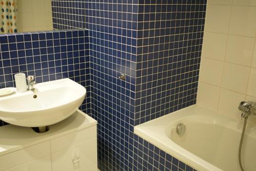 K-14 Apartment - image 5