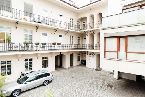 K-14 Apartment - image 12