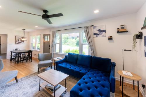 Newly-renovated 5BR home near UVA, Downtown, i64 Newly-renovated 5BR home near UVA, Downtown, i64