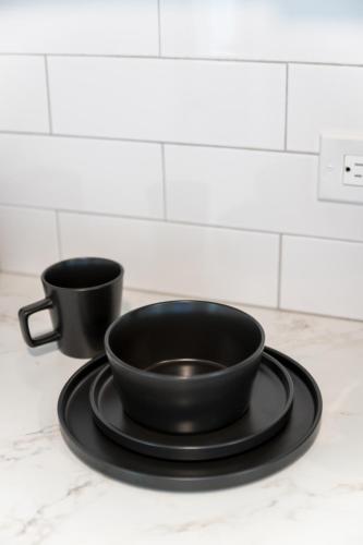 Newly-renovated 5BR home near UVA, Downtown, i64 Newly-renovated 5BR home near UVA, Downtown, i64