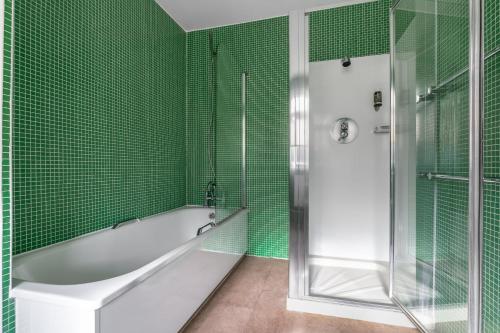 Harlingford Hotel – London, 
