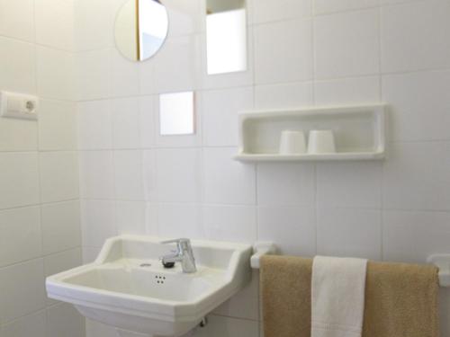 Hostal Catalina Vera - image 8