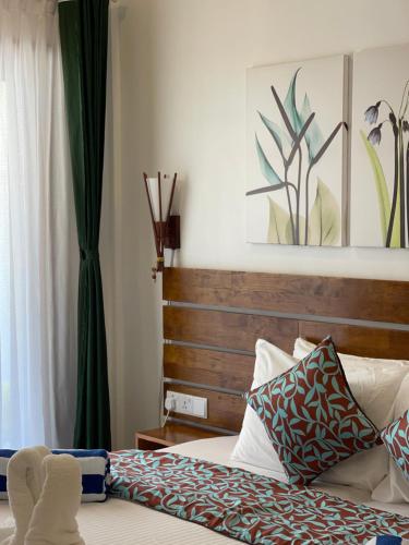 1 queen bed