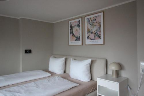 睡床, homie stay schiestlstraße - Moderne Dachgeschosswohnung mit 2 Schlafzimmern in 林德萊斯穆勒