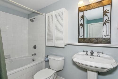1605 Emerald Isle - image 3