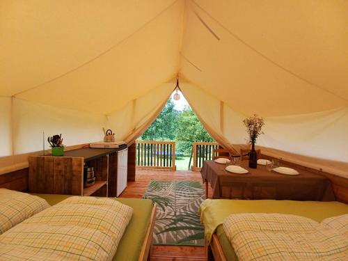 Camping Sretanwolf in Bosiljevo