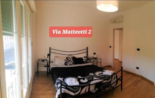 . Via Matteotti & Via Carracci Apartments