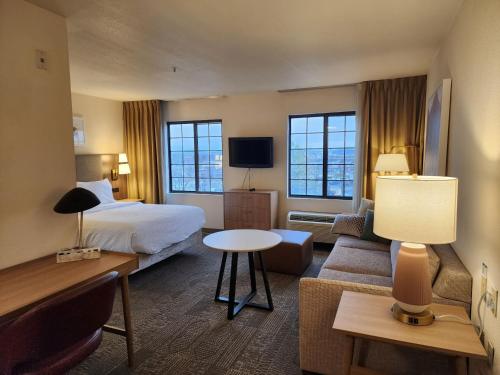 Staybridge Suites Allentown Airport Lehigh Valley an IHG Hotel - image 13