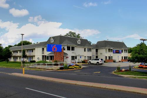Motel 6-Enfield, CT - Hartford - Photo 6 of 43