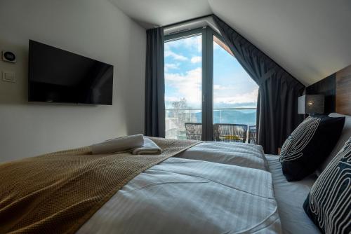 Aparts4U - Kras Resort Apartament A302 z prywatnym jacuzzi, sauną i widokiem na góry, Szklarska Poręba (Foto 6)