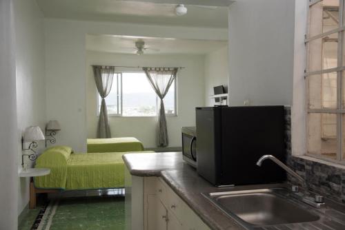 2 double beds