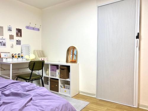 2 rooms-2mins to MRT,15mins to Hongdae