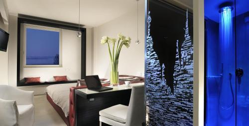 Antony Hotel - image 7